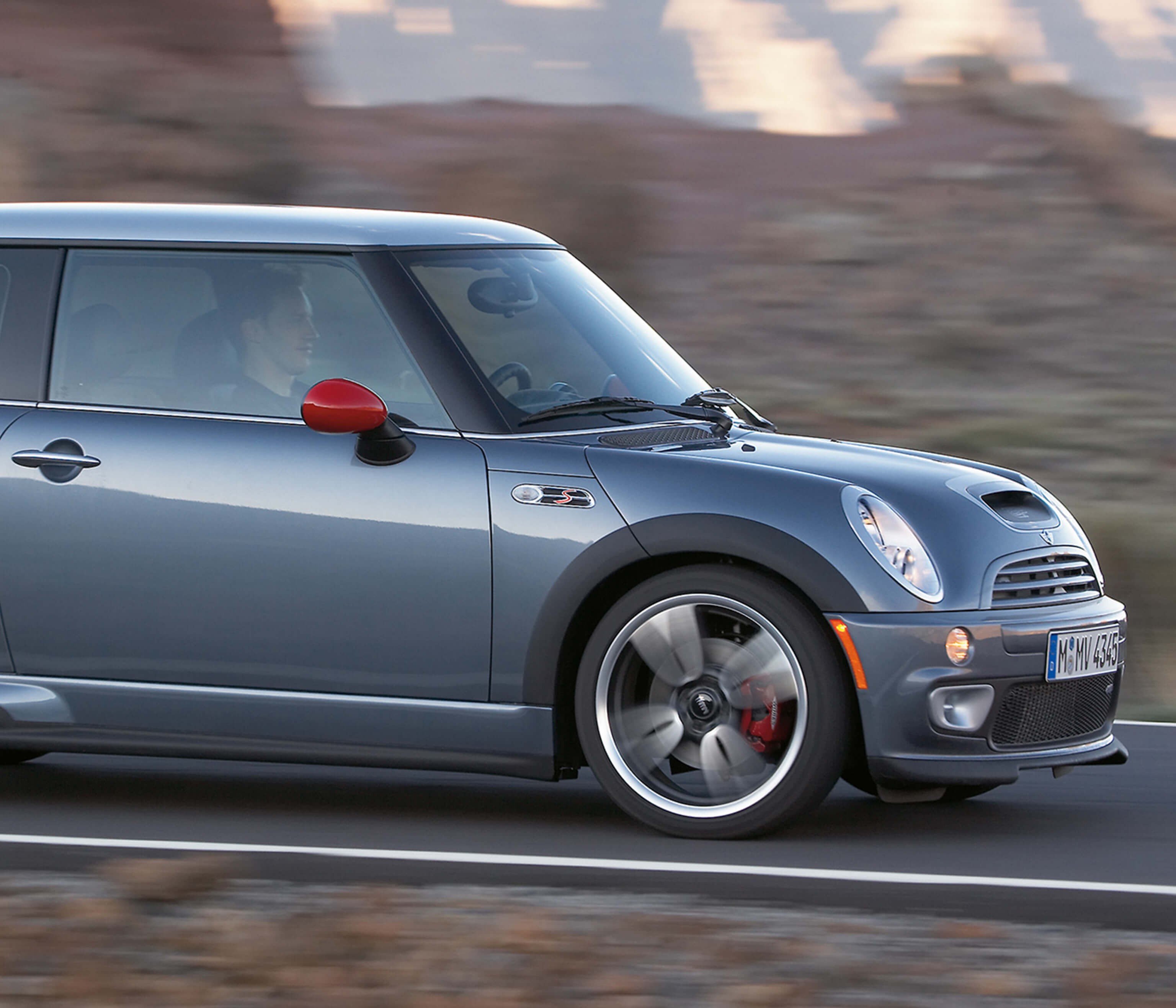 MINI Cooper S – John Cooper Works GP Kit MINI Cooper S – John Cooper Works GP Kit